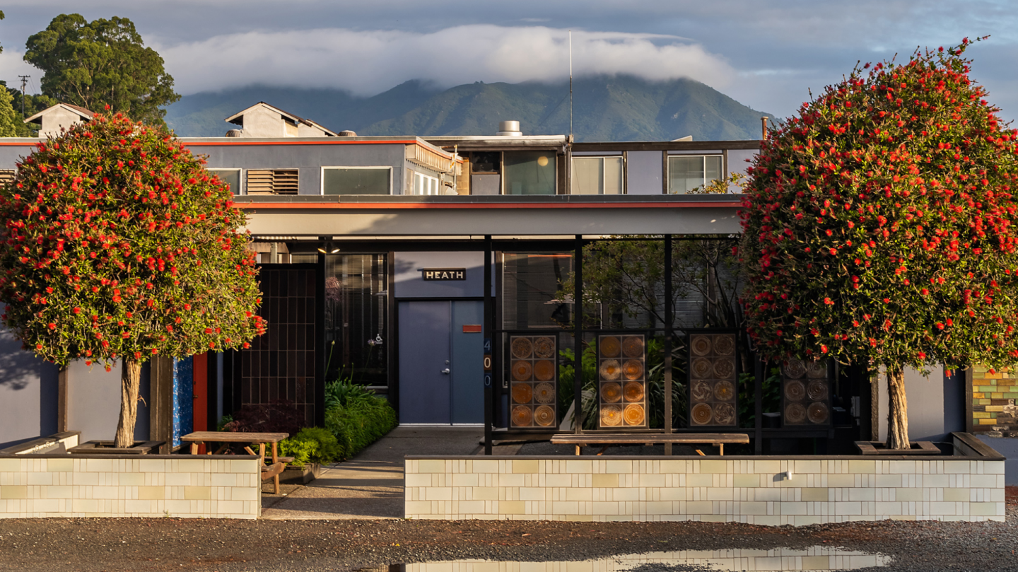 Heath Ceramics Dinnerware Factory & Showroom