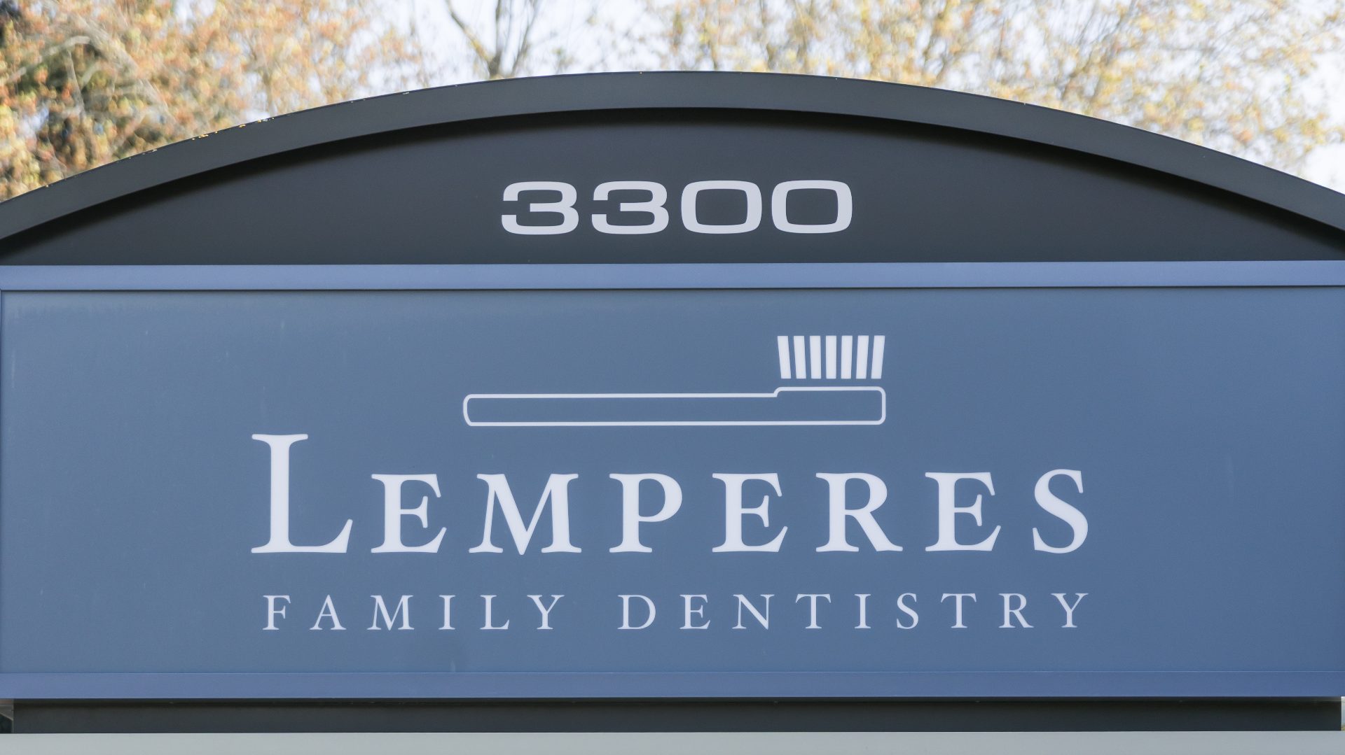 Aaron Lemperes DDS PS